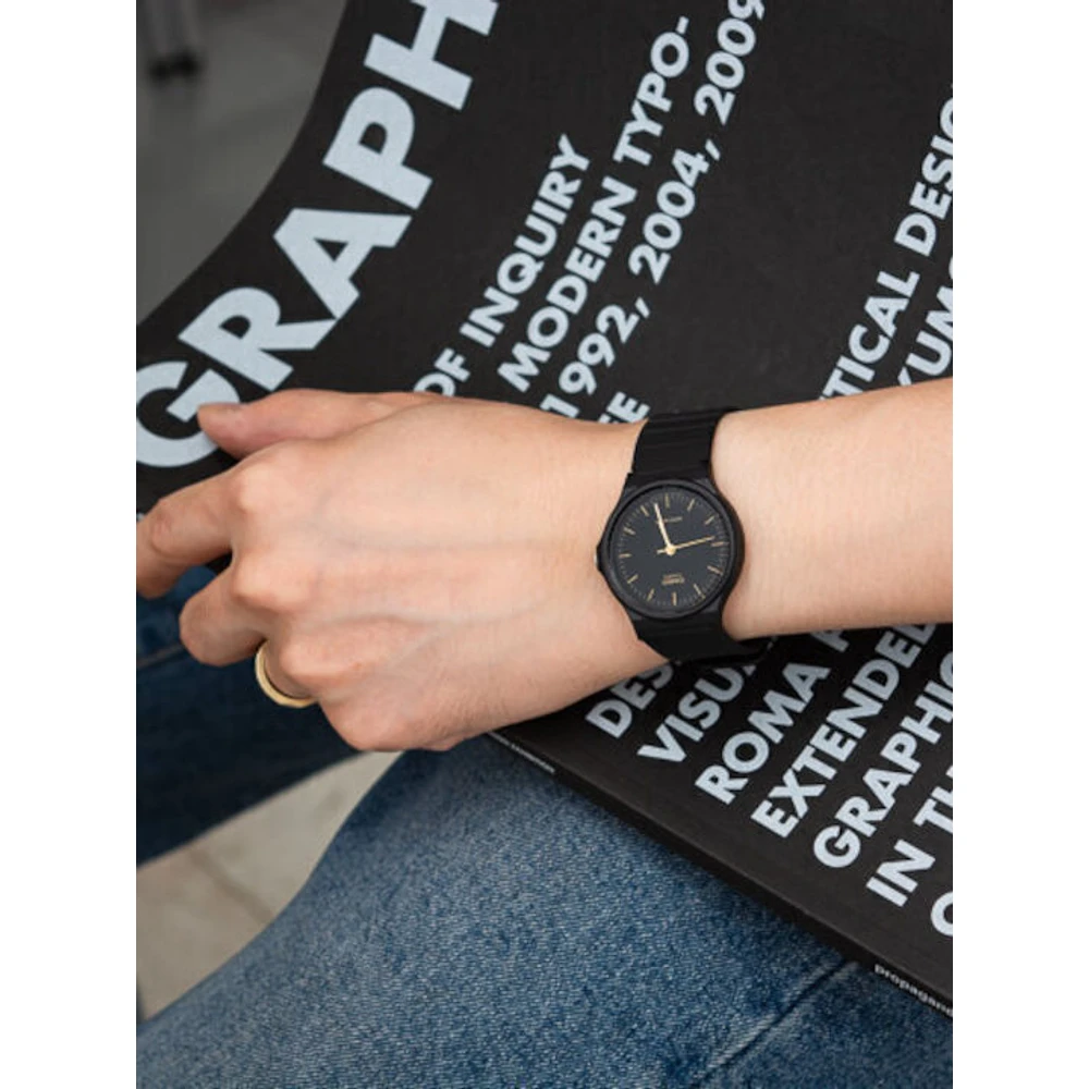 4971850439196-casio-28mm-2