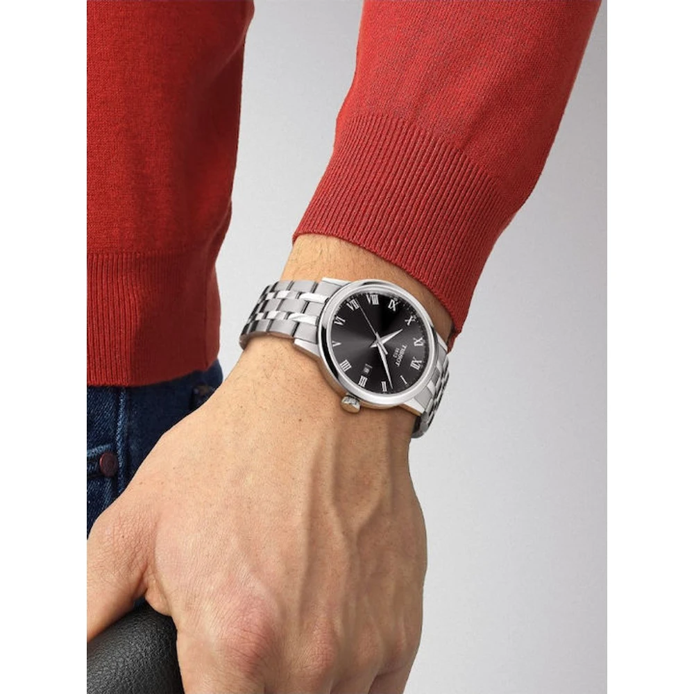 7611608295403-tissot-classic-dream-42mm-1