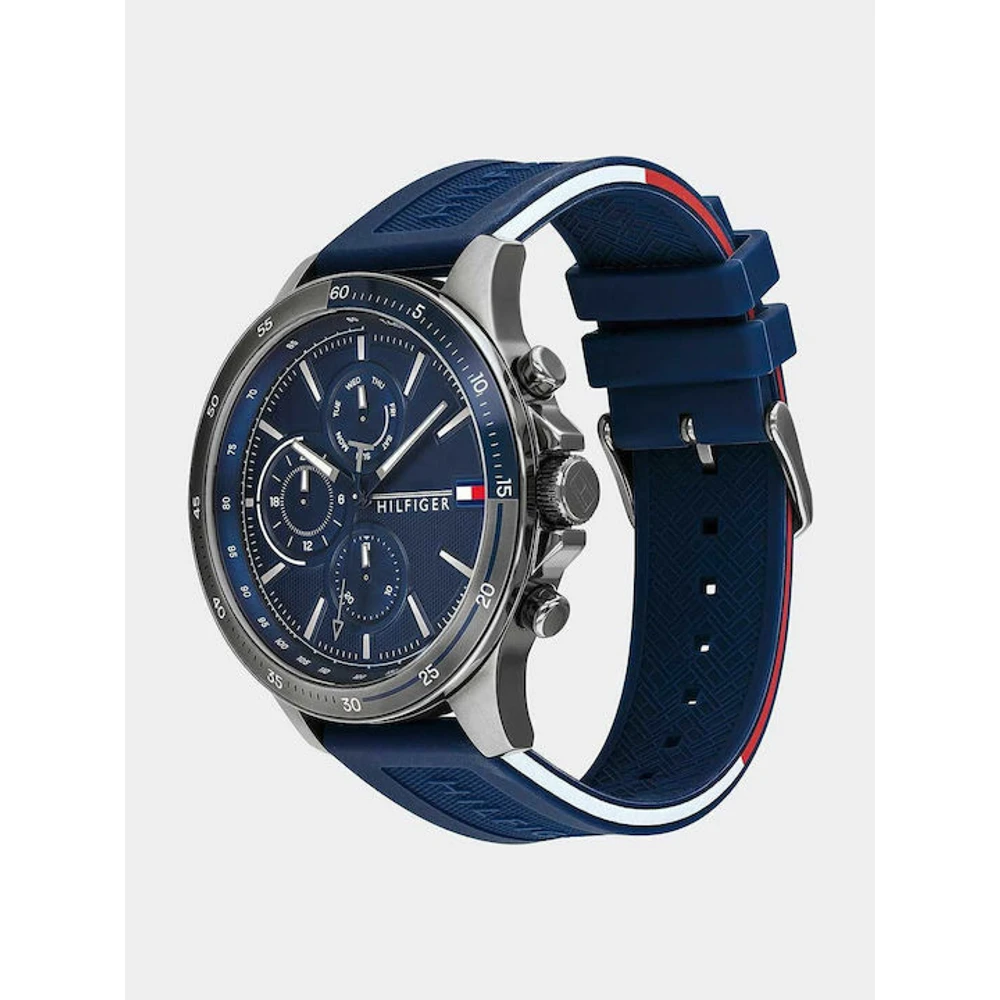 7613272379304-tommy-hilfiger-bank-46mm-4